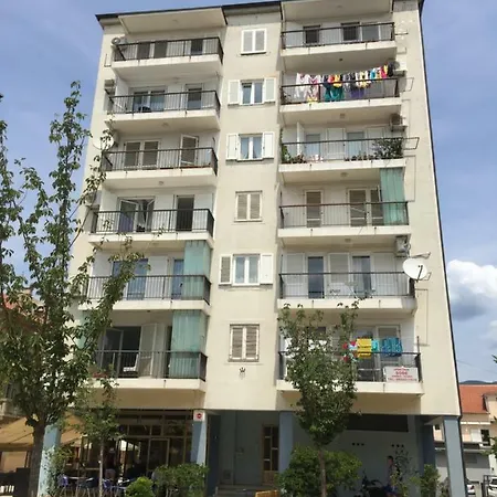 Vivien Apartment